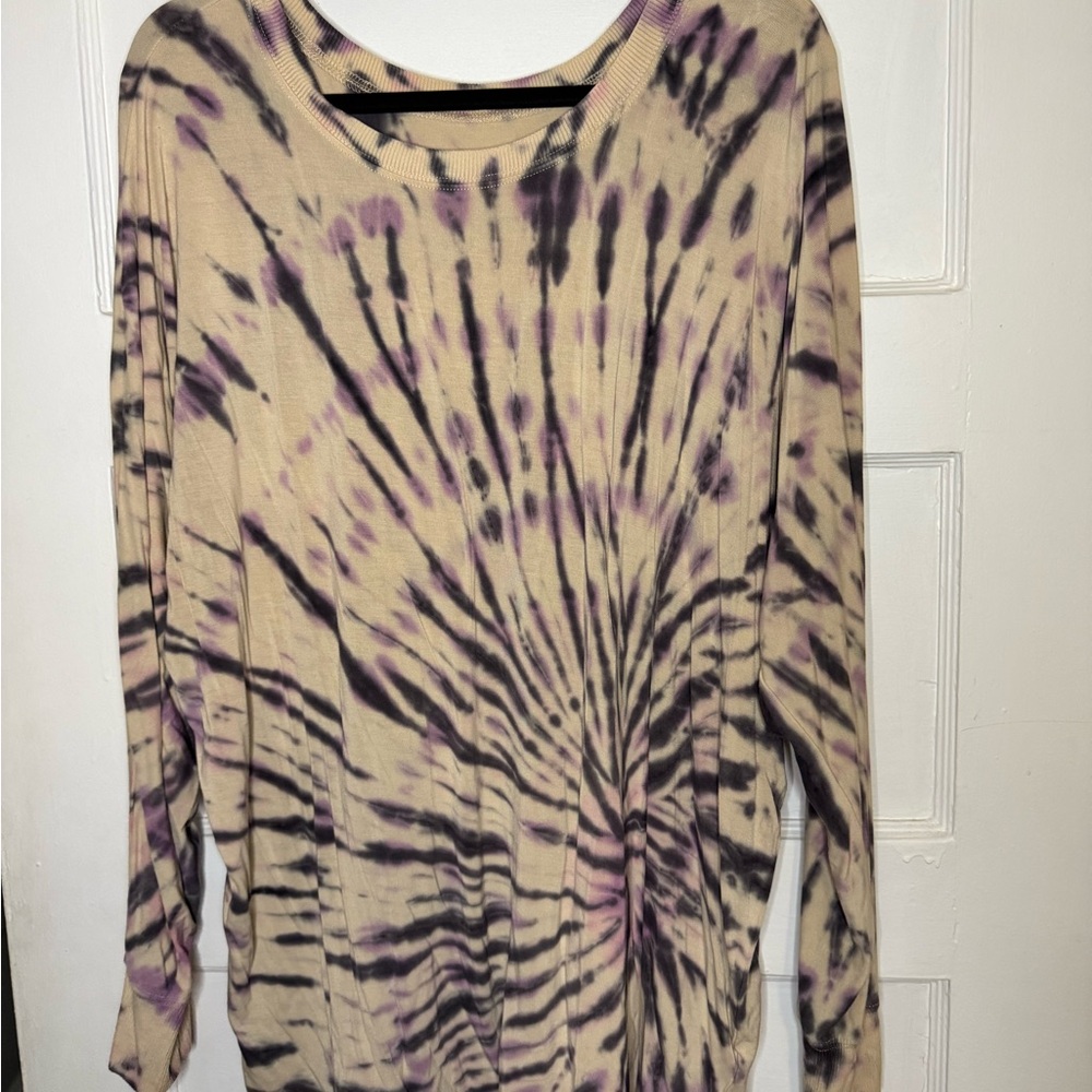 Torrid Cream and Purple Tie-Dye Long Sleeve Tee